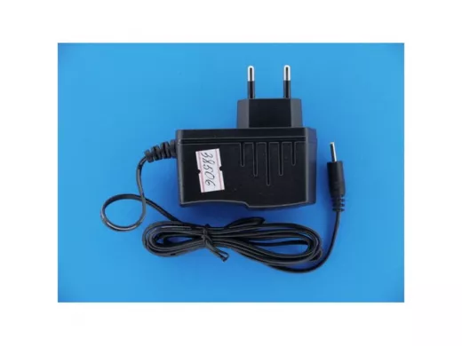 Блок питания  5 Вольт 2 A  "BP-171018" FC-502 -D в розетку  2,4*08*9 для планшета