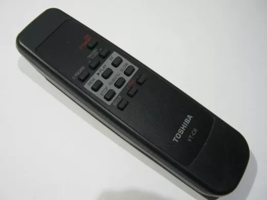 Телевиз. пульт  TOSHIBA  VT-C6