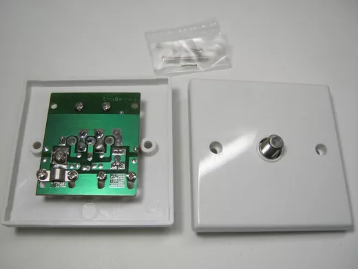 Розетка врезная 1 выход SAT (F-гнездо) (2133S  TV-WB1-2)